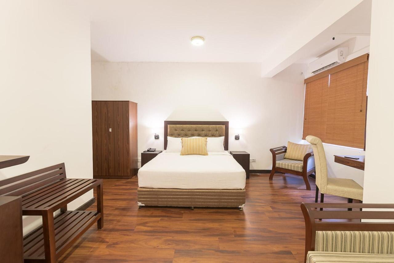 Pearl Royal Hotel, โคลอมโบ ภายนอก รูปภาพ